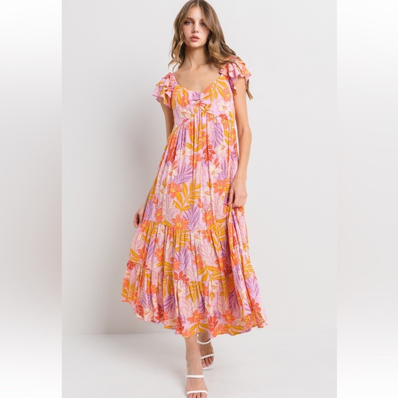 ShopEvelynne Dresses & Skirts - 29 Beautiful Tiered Floral Print Midi Dress